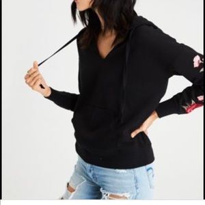 American Eagle S Black Hooded Sweatshirt